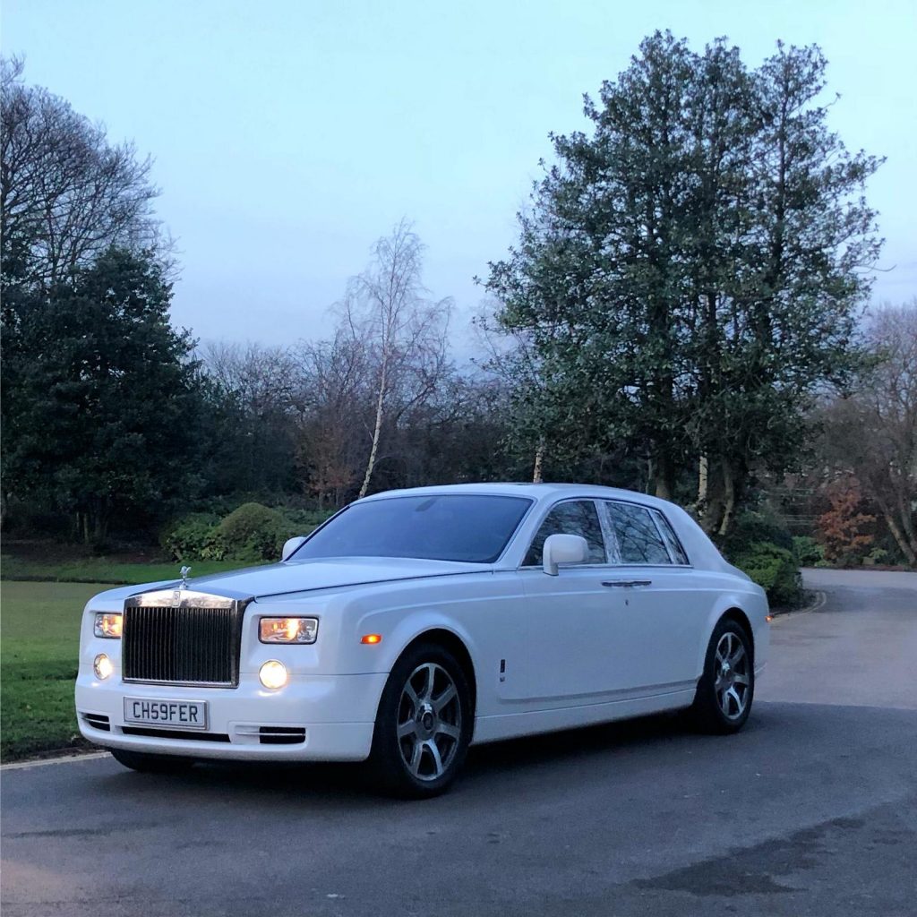 Making Your Special Occasion Memorable With Rolls Royce Phantom Hire Service in MANCHESTER