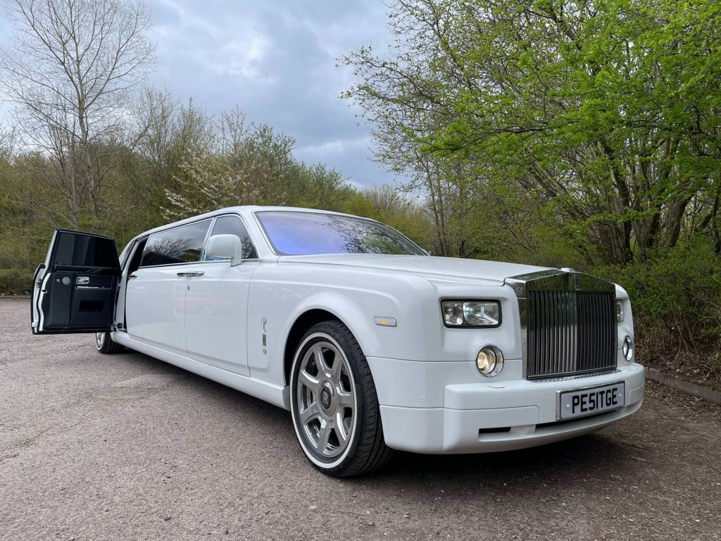 HUMMER LIMO hire Service in Manchester